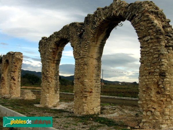 Sant Jaume dels Domenys - Aqüeducte dels Arcs