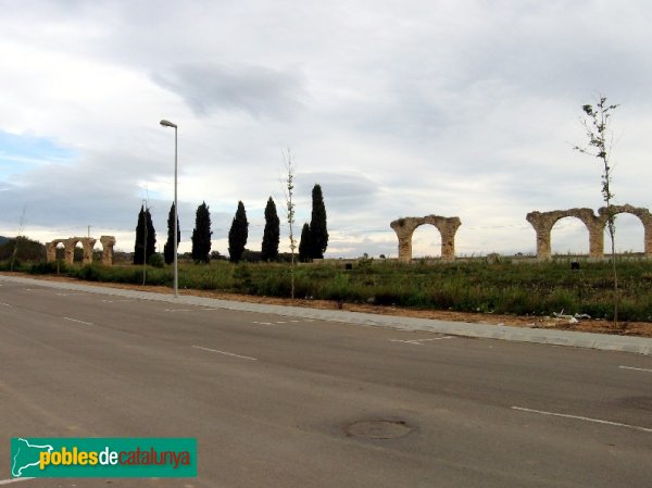 Sant Jaume dels Domenys - Aqüeducte dels Arcs