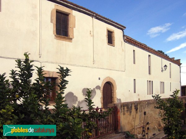 Banyeres del Penedès - Saifores. Casa vella de Cal Mata