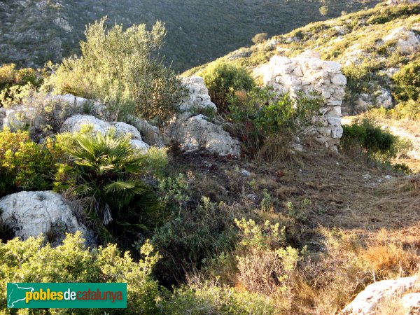 Albinyana - Restes del castell de l'Esquernosa