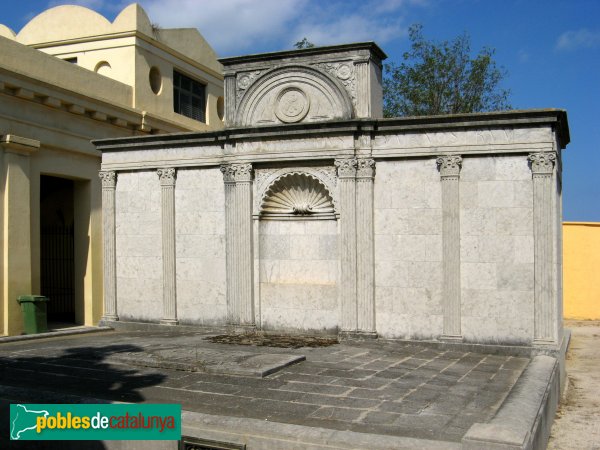 Mataró - Cementiri dels Caputxins, panteó Agustí-Marfà