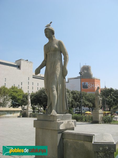 Barcelona - Plaça Catalunya -  Dona (Josep Dunyach)