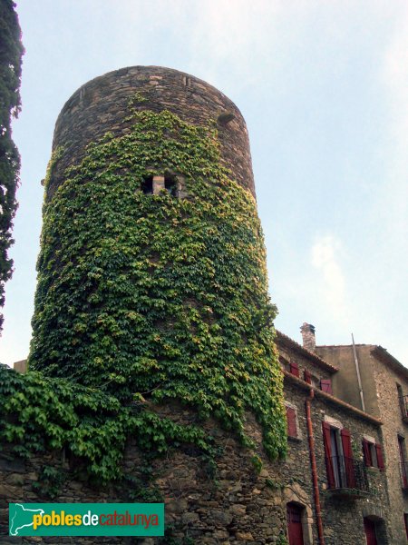 Selva de Mar - Torre de la plaça de la Constitució