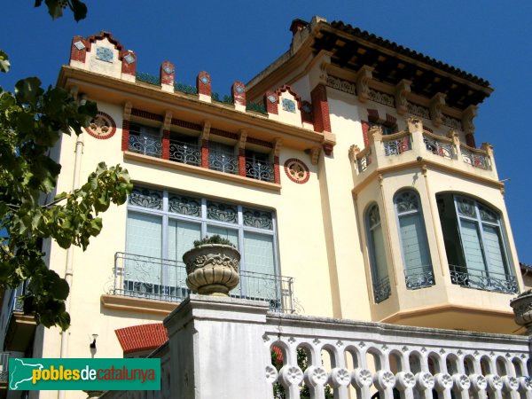 Sant Andreu de Llavaneres - Can Farnés