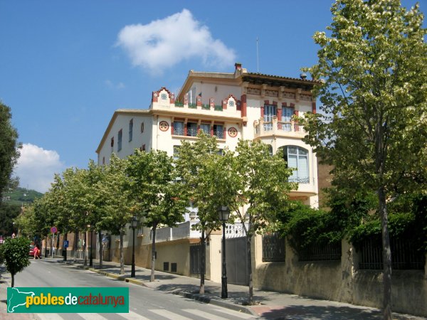 Sant Andreu de Llavaneres - Can Farnés