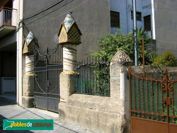 Sant Andreu de Llavaneres - Tanca del carrer del Munt