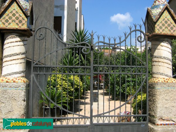 Sant Andreu de Llavaneres - Tanca del carrer del Munt