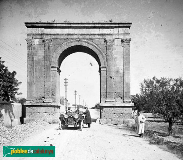 Roda de Barà - Arc de Berà