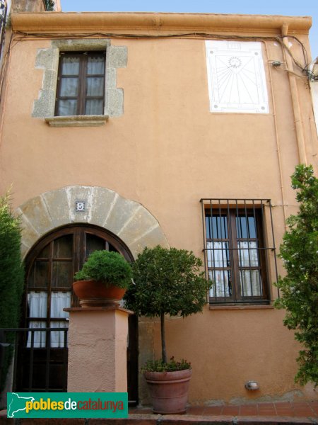 Caldes d'Estrac - Casa del carrer de l'Església, 5