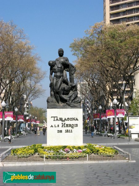 Tarragona - Monument als herois de 1811