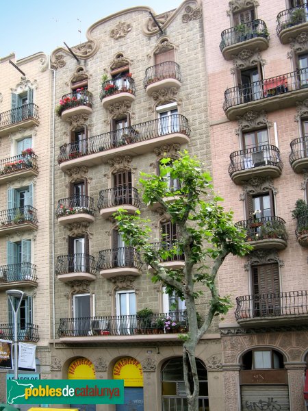 Barcelona - Casa Emili Batlle (Diputació, 32)