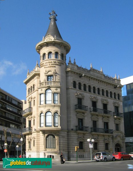 Casa de la Punxa (Cambra de Comerç)