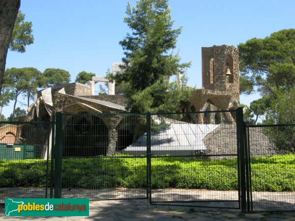 Santa Coloma de Cervelló - Cripta de la Colònia Güell