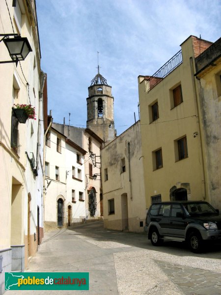 Els Pallaresos - Carrer Major i església