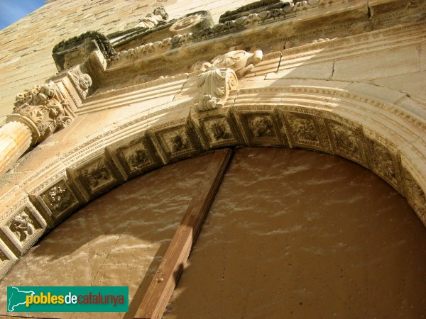 Linyola - Santa Maria, portada (Foto: Albert Esteves, 2008) Linyola - Santa Maria, portada