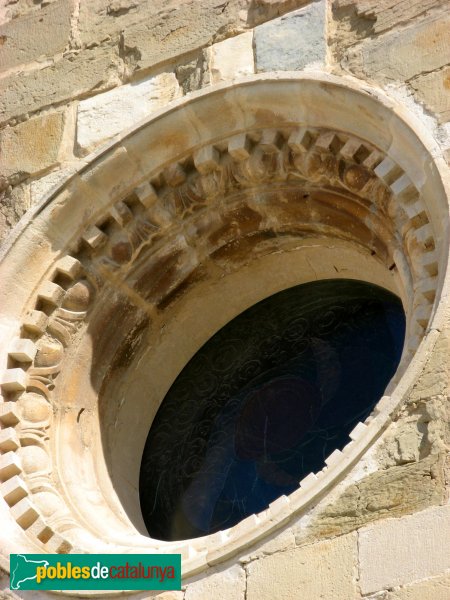 Linyola - Santa Maria, rosassa (Foto: Albert Esteves, 2008) Linyola - Santa Maria, rosassa