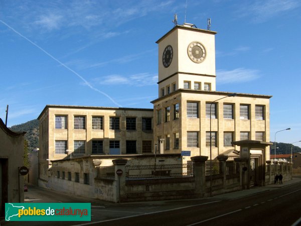 Capellades - Fàbrica Guasch, edifici modern