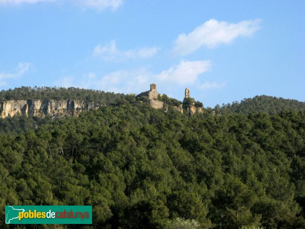 La Llacuna - Castell de Vilademàger (Foto: Albert Esteves, 2009) La Llacuna - Castell de Vilademàger