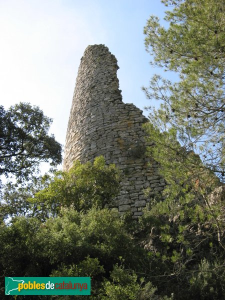 La Llacuna - Castell de Vilademàger (Foto: Albert Esteves, 2009) La Llacuna - Castell de Vilademàger