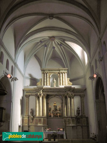 La Llacuna - Església de Santa Maria, interior (Foto: Albert Esteves, 2009) La Llacuna - Església de Santa Maria, interior