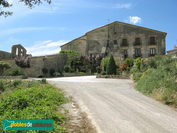 Sant Pere Sallavinera - Can Ribalta (Foto: Albert Esteves, 2009) Sant Pere Sallavinera - Can Ribalta