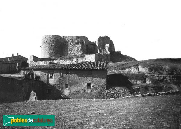 Calaf - Castell (Foto: Josep Salvany - Fons Salvany, Biblioteca de Catalunya, 1924) Calaf - Castell