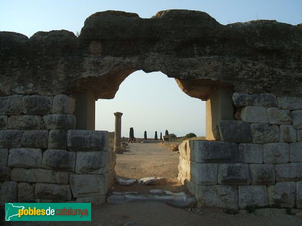 Empúries - Porta sud de la ciutat romana