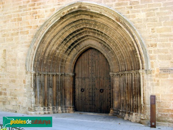 L'Espluga de Francolí - Església vella de Sant Miquel, portada principal