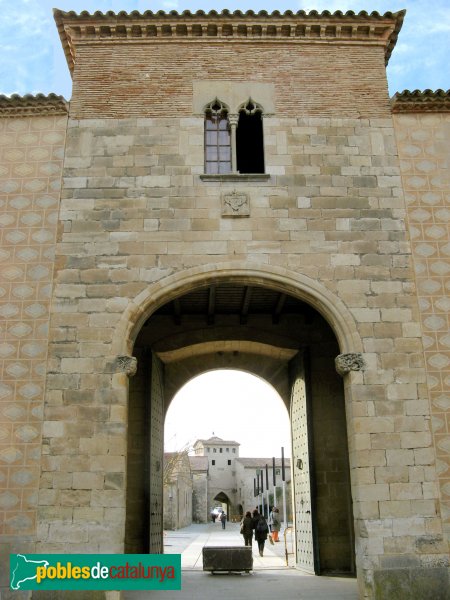 Monestir de Poblet - Porta Daurada