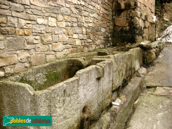 Vallfogona de Riucorb - Font del carrer de la Font