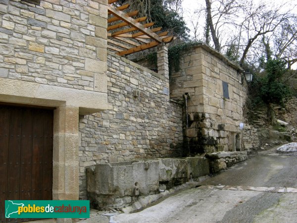 Vallfogona de Riucorb - Font del carrer de la Font