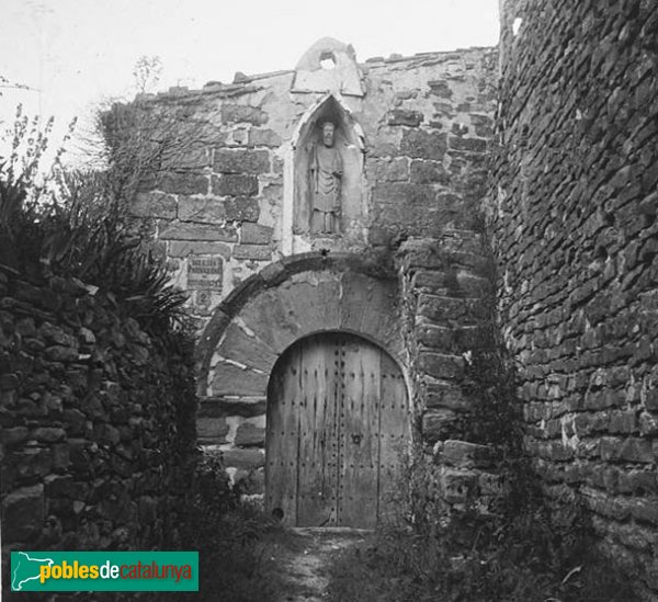 Llorac - Sant Jaume de Montargull (Foto: <i>Josep Salvany - Fons Salvany, Biblioteca de Catalunya</i>, 1923) Llorac - Sant Jaume de Montargull
