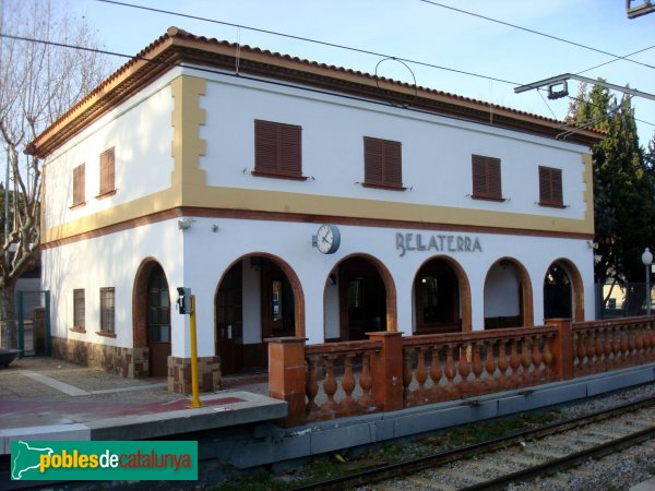 Cerdanyola - Estació de Bellaterra (3) (Foto: Isaac Fernández, 2010) Cerdanyola - Estació de Bellaterra (3)