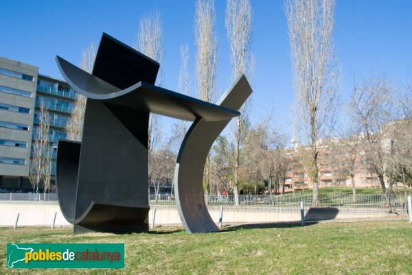 Terrassa - "Homenatge a Malevitx" (Foto: Jordi Chueca, 2009) Terrassa - "Homenatge a Malevitx"