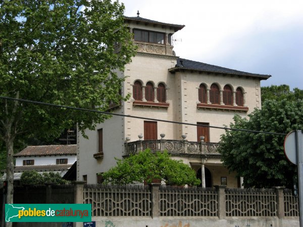 Terrassa - Casa Guardiola, les Fonts