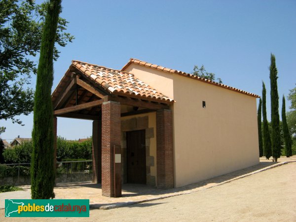 Sant Cugat del Vallès - Ermita de Sant Domènec (Foto: Albert Esteves, 2010) Sant Cugat del Vallès - Ermita de Sant Domènec