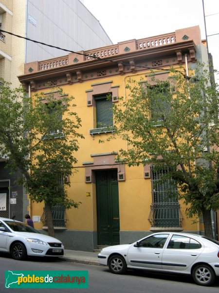 Cerdanyola - Carrer Prat de la Riba, 60