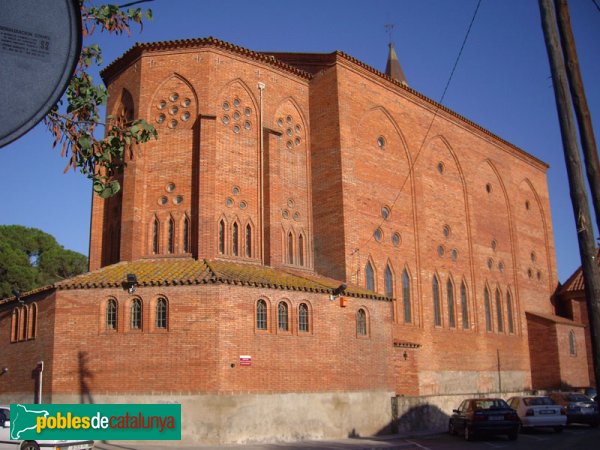 Església de Sant Genís - vista del lateral de ponent