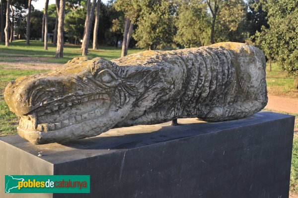 Parc de l'Hostal del Fum, escultura