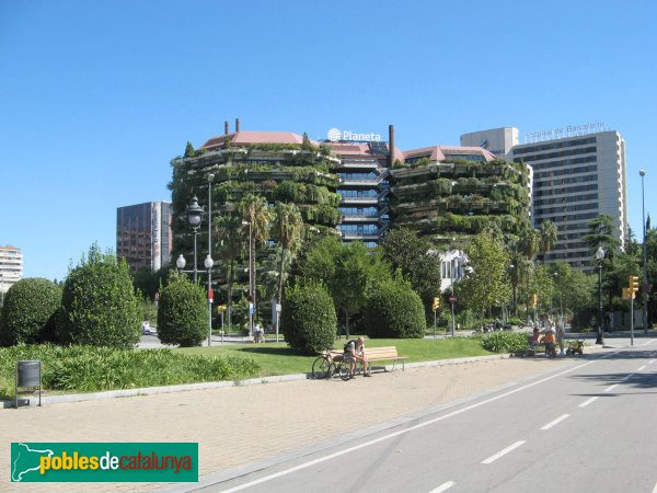 Barcelona - Edifici Banca Catalana (Edifici Planeta)