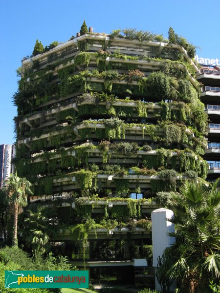 Barcelona - Edifici Banca Catalana (Edifici Planeta)