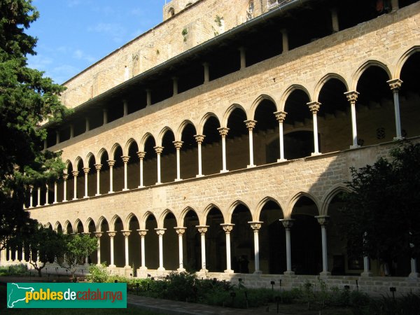 Barcelona - Monestir de Pedralbes, claustre