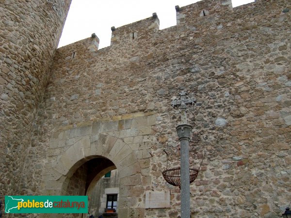 Tossa de Mar - Creu de la Vila Vella