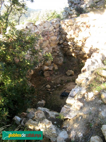 Tossa de Mar - Agulla de Pola, restes medievals