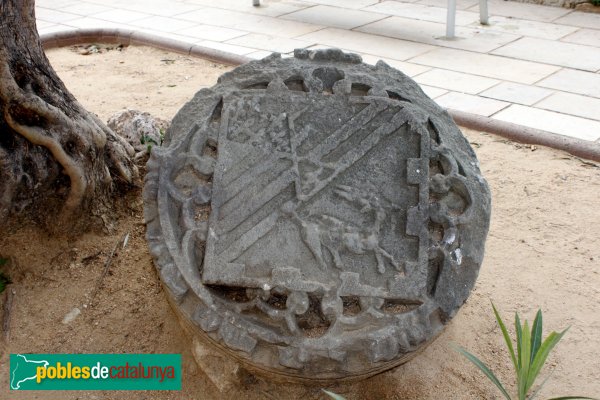 Blanes - Església de Santa Maria, clau de volta antiga