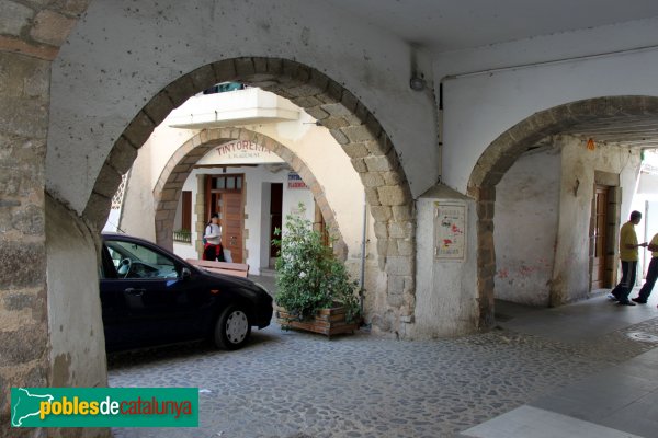 Arbúcies - Porxos de la Plaça de la Vila