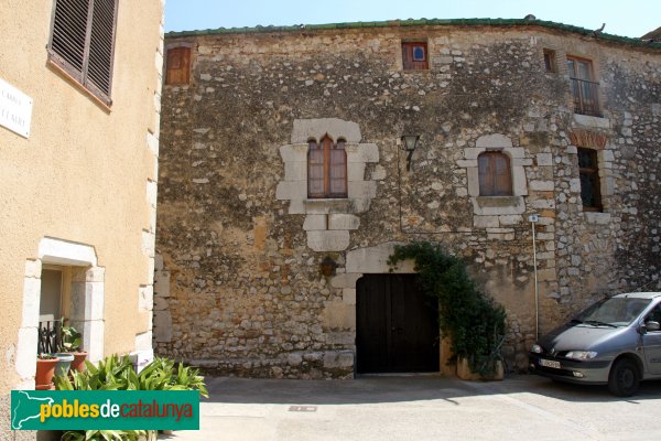 Avinyonet de Puigventós - Casa al carrer Corriol