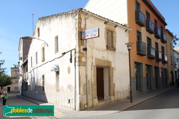 Maçanet de la Selva - Carrer dels Dolors, Mas Go