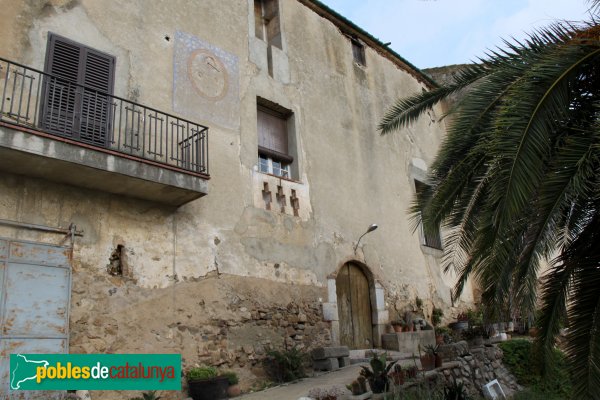 Masarac - Castell de Vilarnada, masia (Foto: Albert Esteves, 2011) Masarac - Castell de Vilarnada, masia