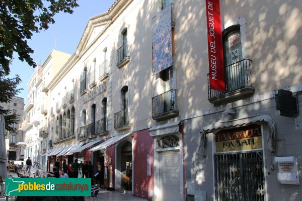 Figueres - Casa Terrades, façana Rambla